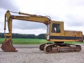 Гусеничный экскаватор Caterpillar 215 габарит