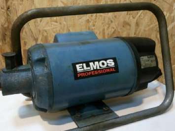 Аренда электрического вибратора для бетона Elmos EVR-12 Аренда электрического вибратора для бетона Elmos EVR-12